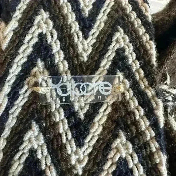 Kabche Design Woven Bag - Picture 7 of 9